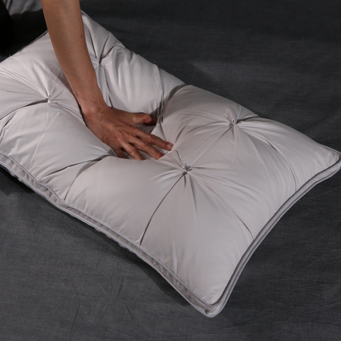 91家纺网 家纺一手货源 找家纺 羽仙子 爆款全棉羽绒枕 面包款白鹅绒 枕芯枕头 灰色