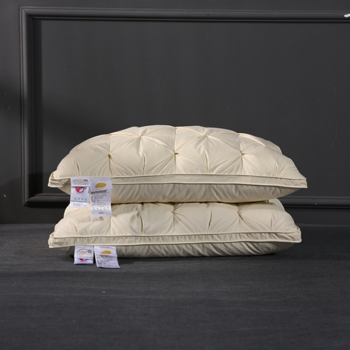 91家纺网 家纺一手货源 找家纺 羽仙子爆款全棉纽花羽绒枕 鹅绒枕芯 枕头枕套 黄色