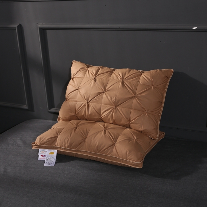 91家纺网 家纺一手货源 找家纺 羽仙子爆款全棉纽花羽绒枕 鹅绒枕芯 枕头枕套 咖色