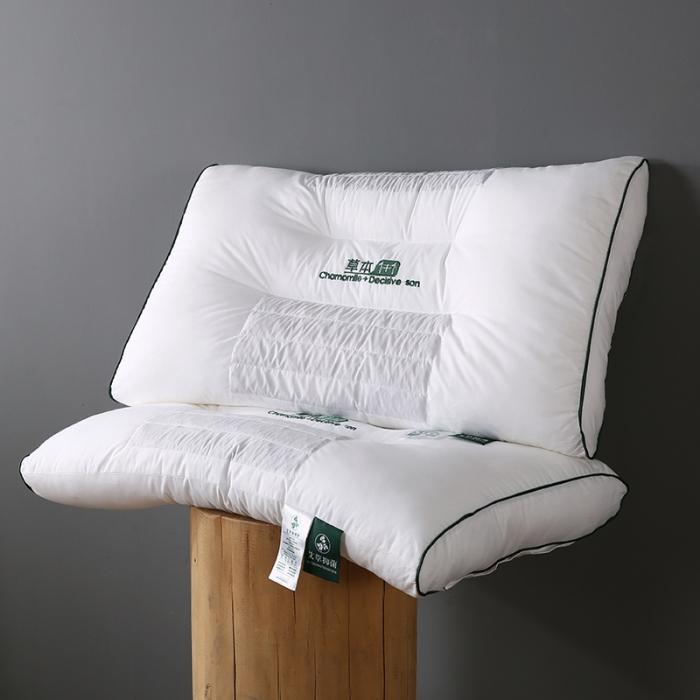 91家纺网 家纺一手货源 找家纺 全棉艾草负离子枕芯花草护颈枕学生睡眠透气枕头酒店单人定型硬枕