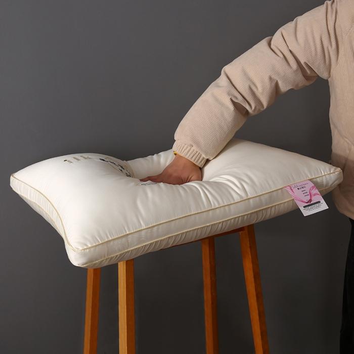 91家纺网 家纺一手货源 找家纺 植物再生纤维真丝羽丝绒枕头可水洗刺绣成人护颈单人枕芯软枕