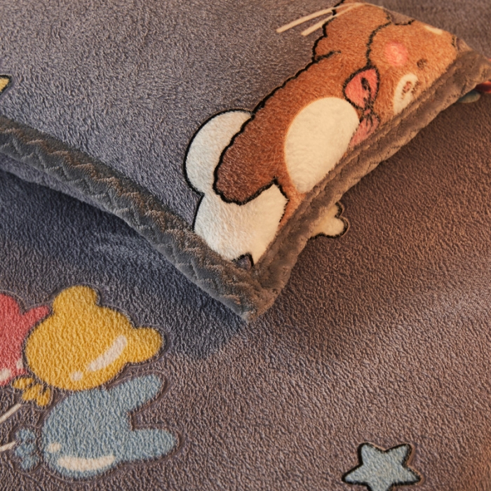 91家纺网 家纺一手货源 找家纺 喜居 2021新款雪花绒单枕套 气球小熊