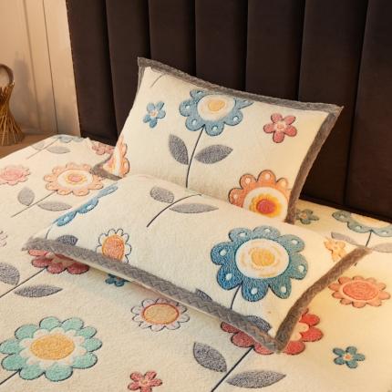 91家纺网 家纺一手货源 找家纺 喜居 2021新款雪花绒单枕套 太阳花儿