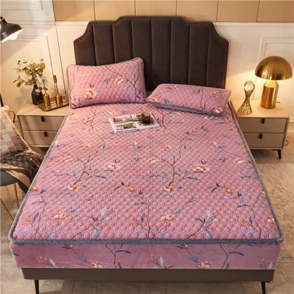 91家纺网 家纺一手货源 找家纺 喜居 2021新款牛奶绒夹棉床笠 典雅花香