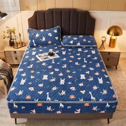 91家纺网 家纺一手货源 找家纺 喜居 2021新款牛奶绒夹棉床笠 森林小鹿