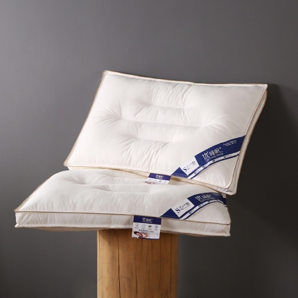 91家纺网 家纺一手货源 找家纺 全棉A+原棉防羽布无荧光决明子枕芯磁石护颈枕头单人定型枕硬枕