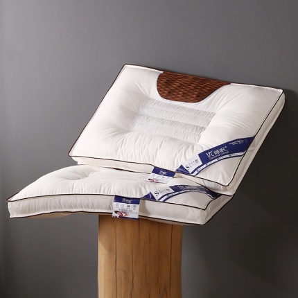 91家纺网 家纺一手货源 找家纺 全棉A+原棉防羽布无荧光决明子枕芯磁石护颈枕头单人定型枕硬枕