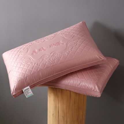 91家纺网 家纺一手货源 找家纺 真丝绗缝热熔棉可水洗枕芯护颈整张棉安睡高回弹成人助眠单人枕头