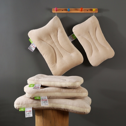 91家纺网 家纺一手货源 找家纺 加厚玉米绒面料酒店羽丝绒枕头助眠简约日式成人护颈定型单人枕芯