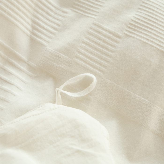 91家纺网 家纺一手货源 找家纺 安莱生活 2021新款田园名宿简约风原棉不染提花四件套 大方格