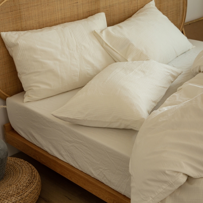 91家纺网 家纺一手货源 找家纺 安莱生活 2021新款田园名宿简约风原棉不染提花四件套 小方格