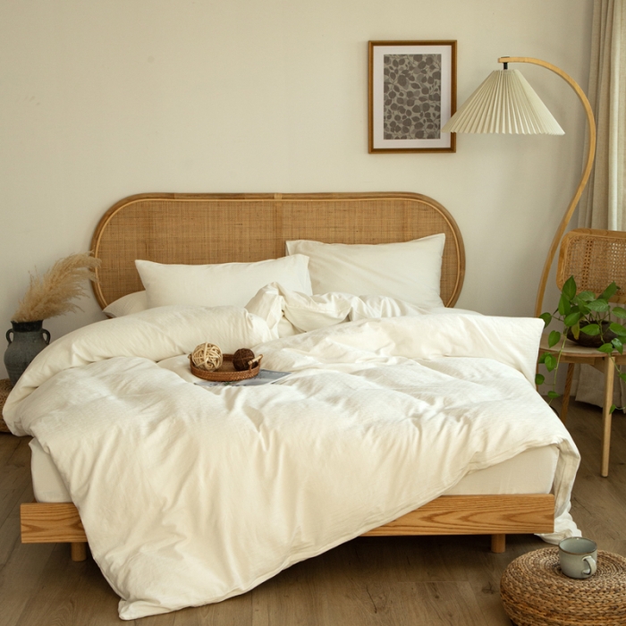 91家纺网 家纺一手货源 找家纺 安莱生活 2021新款田园名宿简约风原棉不染提花四件套 小雨点