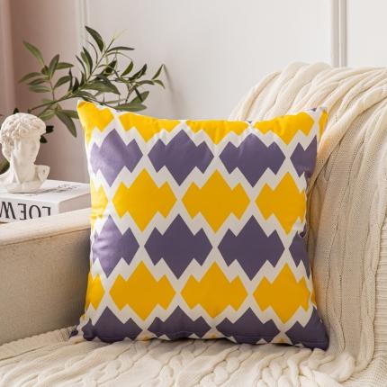 91家纺网 家纺一手货源 找家纺 橘夏纺织品 2025新款短毛绒双面印花抱枕 菱形几何