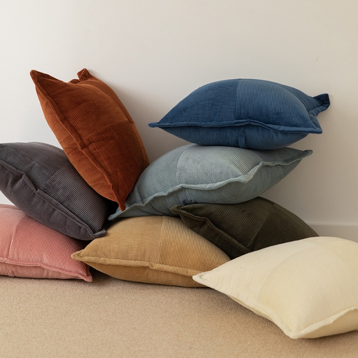 91家纺网 家纺一手货源 找家纺 （总）美茉家居 2021新款灯芯绒飞边抱枕