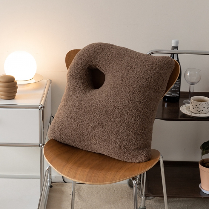 91家纺网 家纺一手货源 找家纺 （总）美茉家居 2021新款调色板异形抱枕