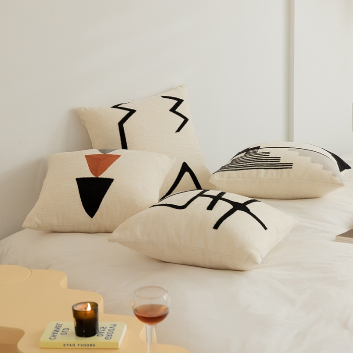 91家纺网 家纺一手货源 找家纺 (总）美茉家居 2021新款雪尼尔刺绣抱枕