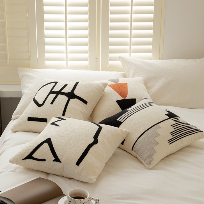 91家纺网 家纺一手货源 找家纺 (总）美茉家居 2021新款雪尼尔刺绣抱枕