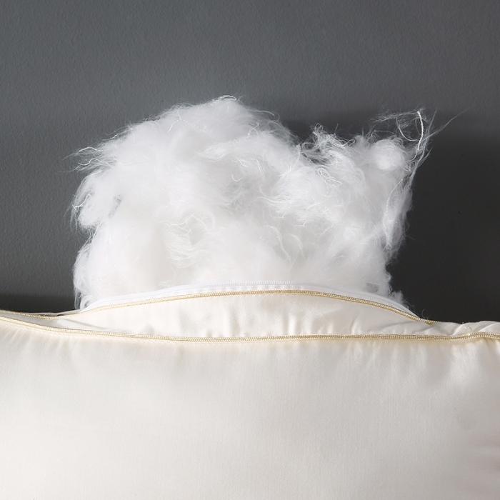 91家纺网 家纺一手货源 找家纺 轻奢 真丝蚕蛹蛋白羽丝绒枕头刺绣成人护颈单人枕芯舒适软枕