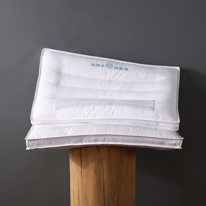 91家纺网 家纺一手货源 找家纺 全棉刺绣决明子枕芯花草护颈枕睡眠透气枕头酒店单人定型硬枕