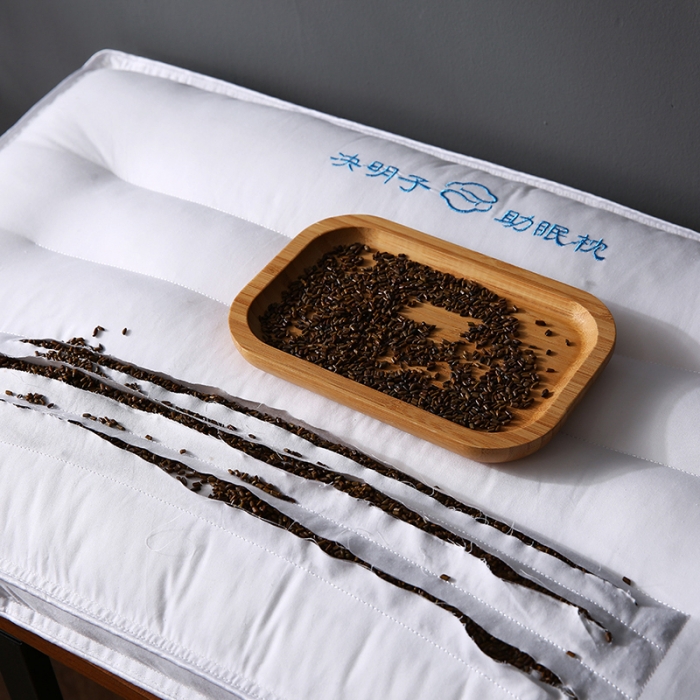 91家纺网 家纺一手货源 找家纺 全棉刺绣决明子枕芯花草护颈枕睡眠透气枕头酒店单人定型硬枕