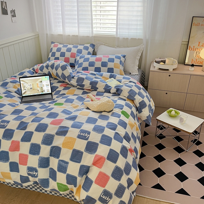 91家纺网 家纺一手货源 找家纺 雅居纺家纺 2022新款13070全棉印花四件套 俄罗斯方块