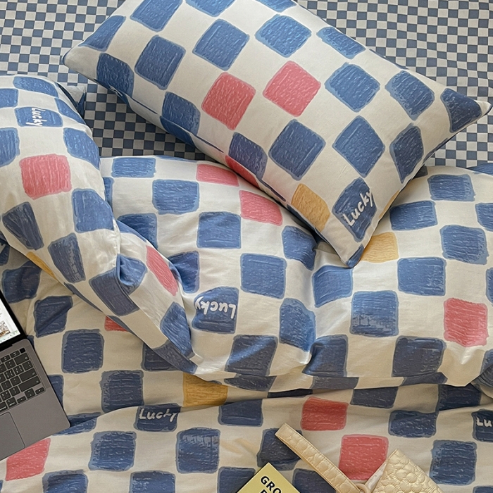 91家纺网 家纺一手货源 找家纺 雅居纺家纺 2022新款13070全棉印花四件套 俄罗斯方块