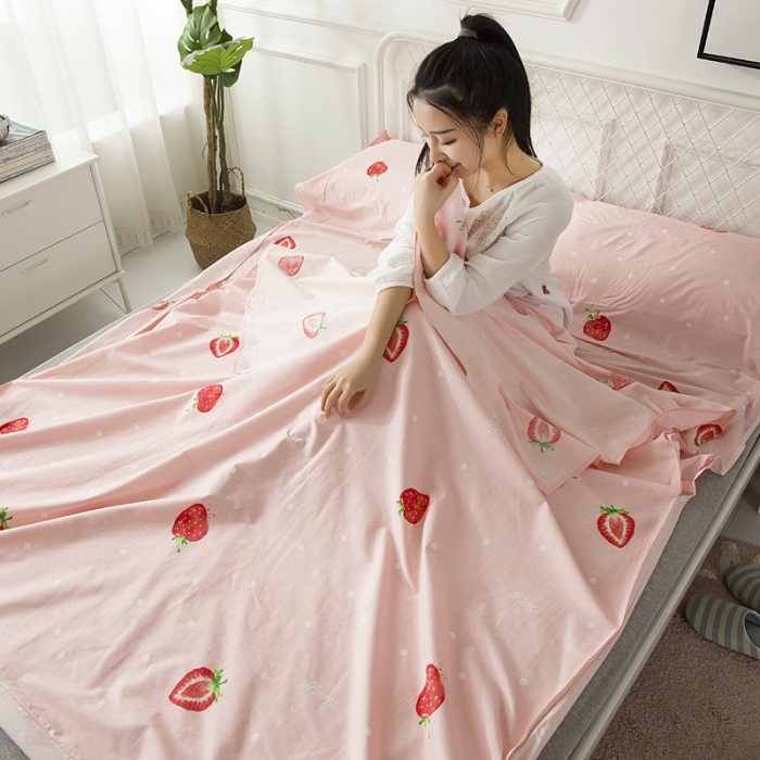 91家纺网 家纺一手货源 找家纺 怡家居 全棉隔脏睡袋 印花草莓