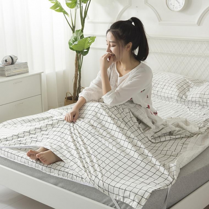 91家纺网 家纺一手货源 找家纺 怡家居 全棉隔脏睡袋 印花格调