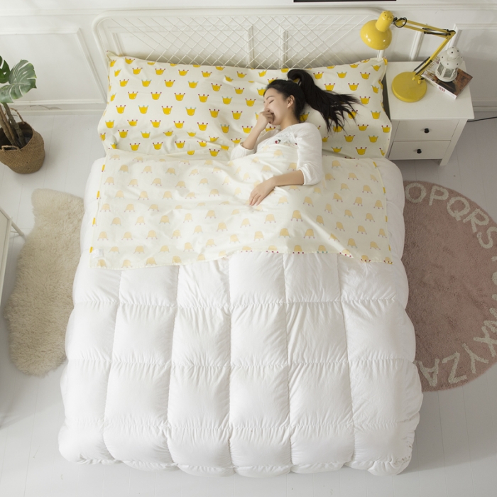 91家纺网 家纺一手货源 找家纺 怡家居 全棉隔脏睡袋 印花皇冠