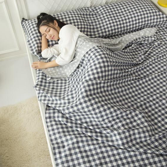 91家纺网 家纺一手货源 找家纺 怡家居 全棉隔脏睡袋 印花时尚