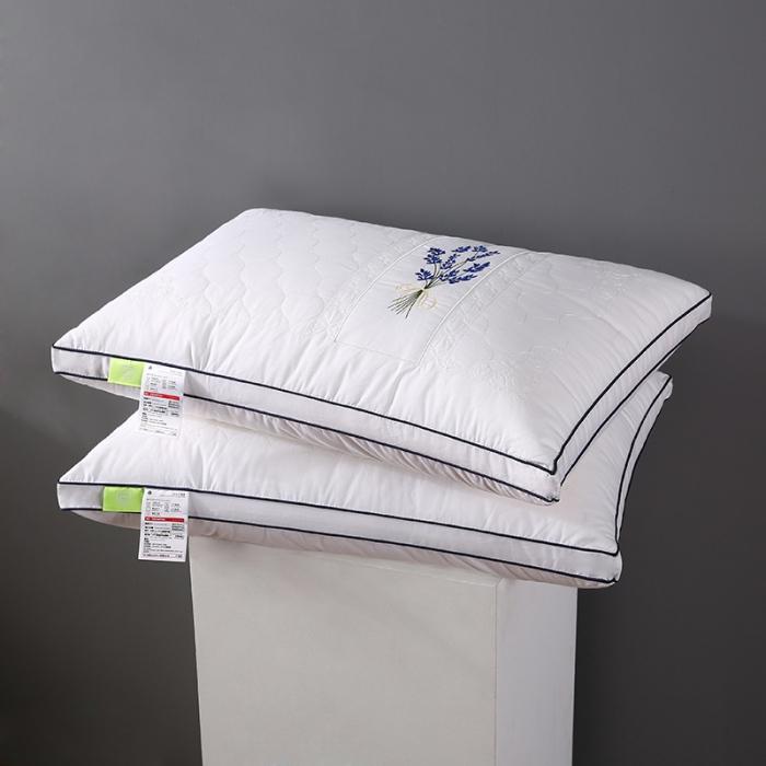 91家纺网 家纺一手货源 找家纺 全棉绗缝刺绣薰衣草枕芯花草护颈枕学生睡眠透气枕头酒店单人软枕