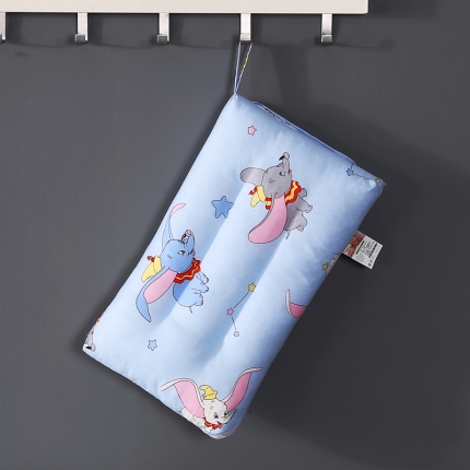 91家纺网 家纺一手货源 找家纺 全棉印花儿童经典卡通图案可水洗枕头定型呵护枕芯婴童软枕