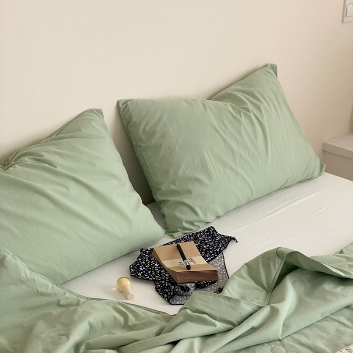 91家纺网 家纺一手货源 找家纺 梦享生活 2022新款水洗棉双拼大豆纤维夏被 淡雅绿
