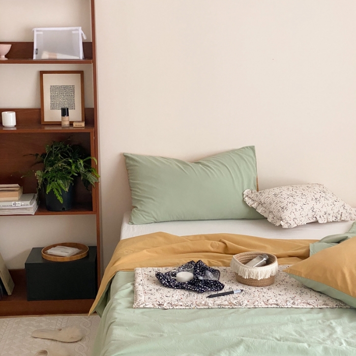 91家纺网 家纺一手货源 找家纺 梦享生活2022新款水洗棉双拼大豆纤维夏被 淡雅绿双拼蜂蜜黄