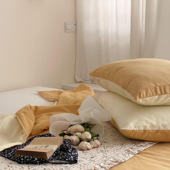 91家纺网 家纺一手货源 找家纺 梦享生活 2022新款水洗棉双拼大豆纤维夏被 蜂蜜黄双拼奶茶