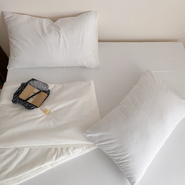 91家纺网 家纺一手货源 找家纺 梦享生活 2022新款水洗棉双拼大豆纤维夏被 一抹白