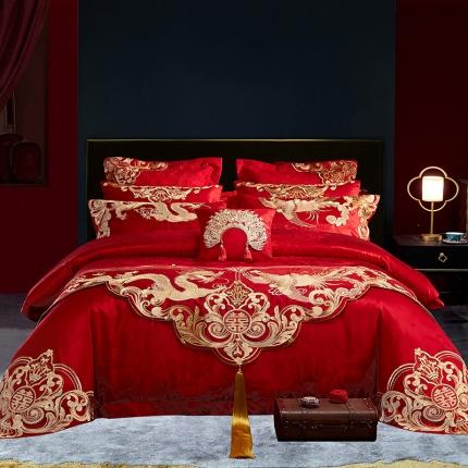 91家纺网 家纺一手货源 找家纺 红番天 热卖款1全棉贡缎提花婚庆套件 老凤冠霞帔