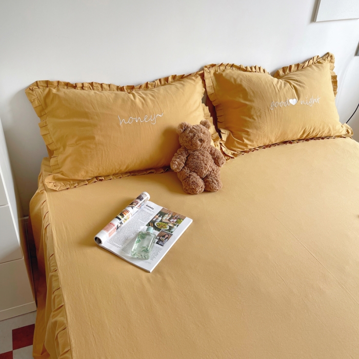 91家纺网 家纺一手货源 找家纺 六巷胡同 2022春夏新品ins风水洗棉单品床裙三件套 ins姜黄