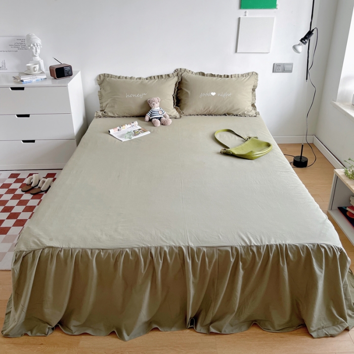 91家纺网 家纺一手货源 找家纺 六巷胡同 2022春夏新品ins风水洗棉单品床裙三件套 ins米绿