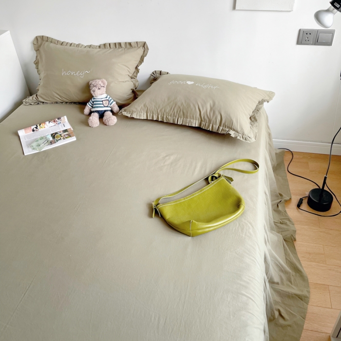 91家纺网 家纺一手货源 找家纺 六巷胡同 2022春夏新品ins风水洗棉单品床裙三件套 ins米绿