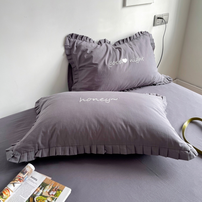 91家纺网 家纺一手货源 找家纺 六巷胡同 2022春夏新品ins风水洗棉单品床裙三件套 ins深灰