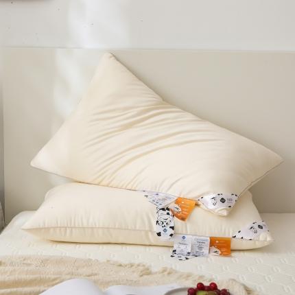 91家纺网 家纺一手货源 找家纺 （总）雅诗帛 2025新款牛奶蛋白美肤枕芯枕头直播供货