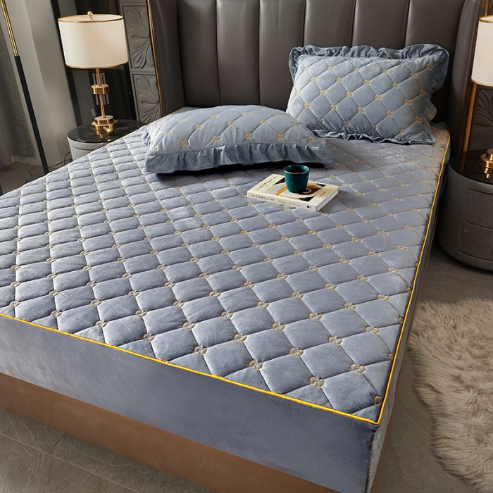 91家纺网 家纺一手货源 找家纺 十个点家纺 2021新款倾国倾城水晶绒夹棉床笠 灰色