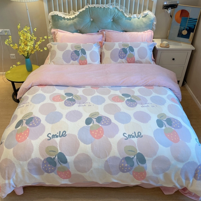 91家纺网 家纺一手货源 找家纺 棉生活家纺 2021新款冰岛臻棉绒印花四件套 缤纷乐园