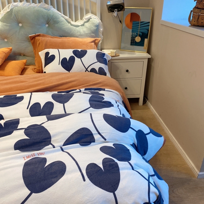 91家纺网 家纺一手货源 找家纺 棉生活家纺 2021新款冰岛臻棉绒印花四件套 迷森米