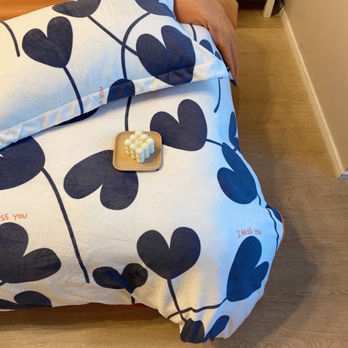 91家纺网 家纺一手货源 找家纺 棉生活家纺 2021新款冰岛臻棉绒印花四件套 迷森米