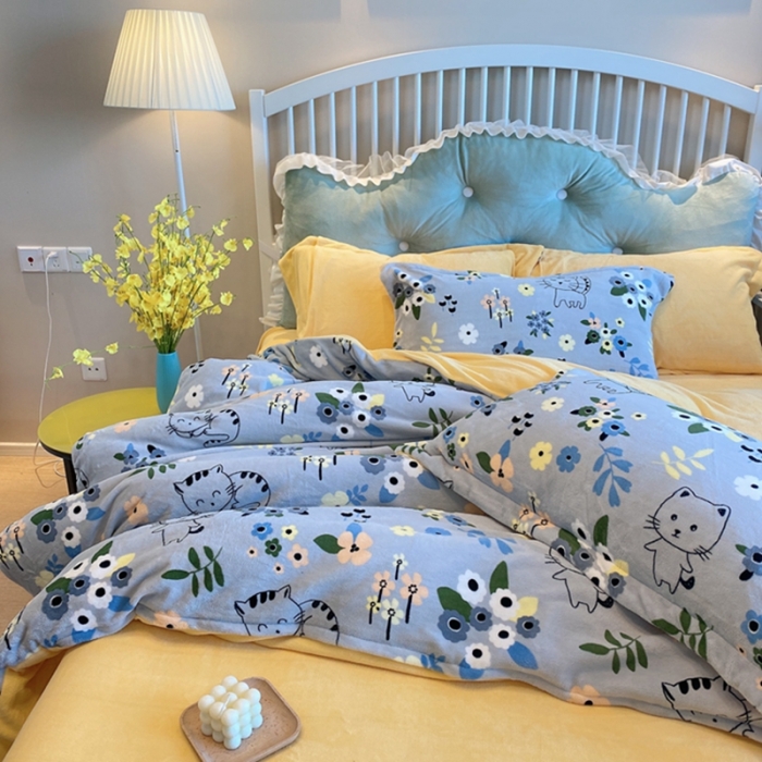 91家纺网 家纺一手货源 找家纺 棉生活家纺 2021新款冰岛臻棉绒印花四件套 喵小姐灰