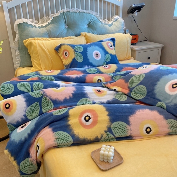 91家纺网 家纺一手货源 找家纺 棉生活家纺 2021新款冰岛臻棉绒印花四件套 暖风蓝