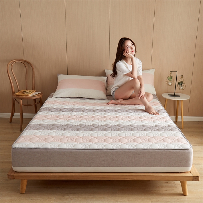 91家纺网 家纺一手货源 找家纺 优眠坊 2025新款全棉色织水洗棉夹棉床笠 粉咖条纹