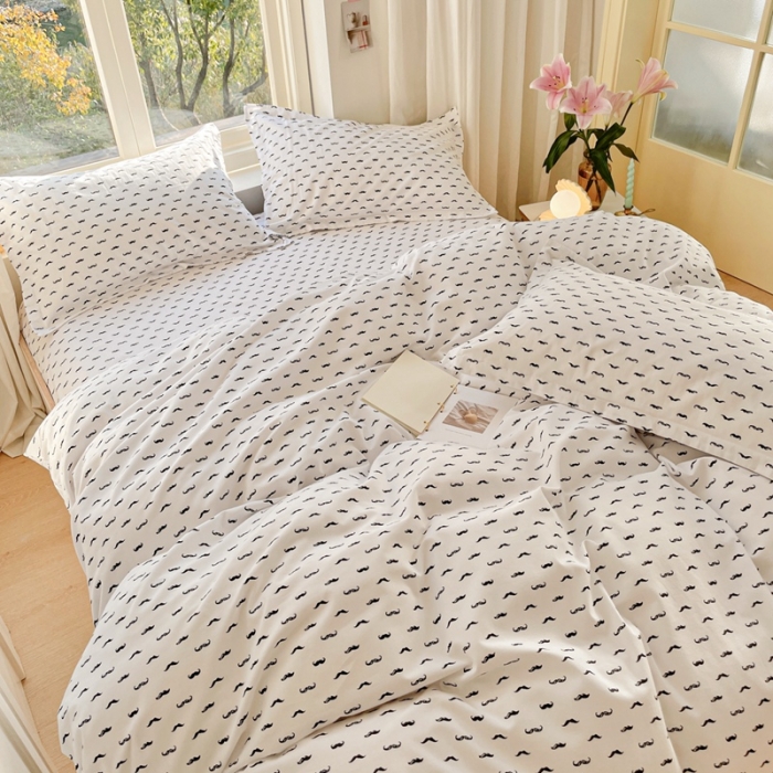 91家纺网 家纺一手货源 找家纺 2022新40s精梳棉13372全棉纯棉磨毛四件套黑色小胡子